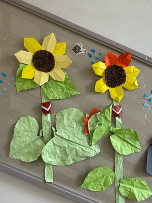 写真：3歳児クラスが作ったひまわり