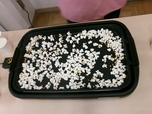 出来上がりのポップコーン