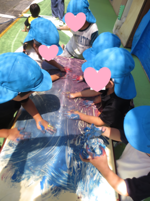 フィンガーペインティング