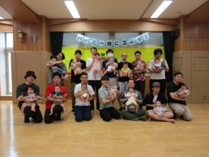 ひよこクラブの集合写真