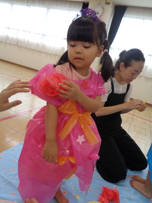 ドレスを飾るところ