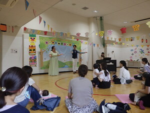 るーぽさん親子コンサートの様子