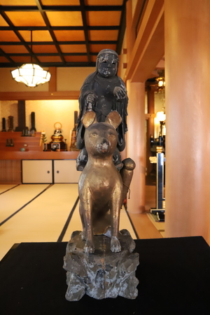 木下出世稲荷（御前立）