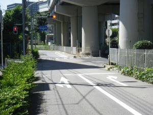 写真：歩道1