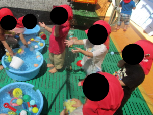 水遊び