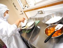 写真：お菓子作り