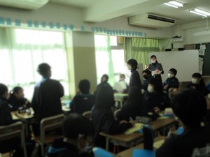 赤三中　学校訪問