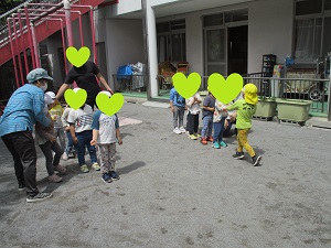 3歳児クラスリレーの様子