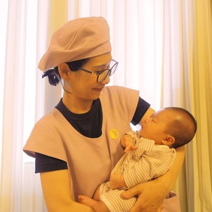 産後ドゥーラの活動の様子