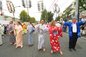 写真：阿波踊り