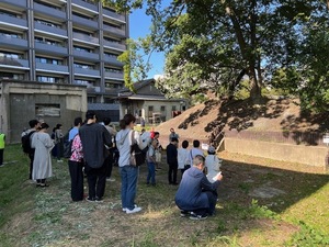 解説ツアーの様子