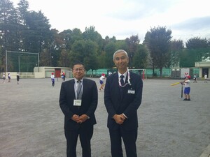 写真：相澤校長と