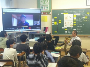 写真：コオロギパウダーを生産、研究している市橋さん