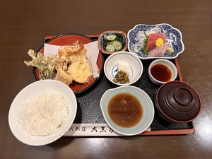 盛り合わせ定食
