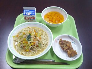 写真：当日の給食（味噌ラーメン）