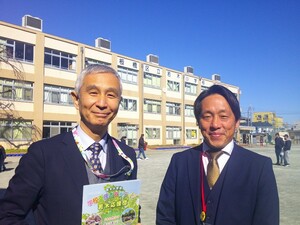 写真：水谷校長と