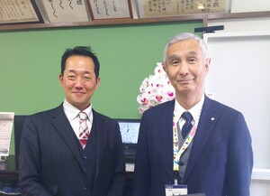 写真：寺内校長と