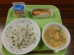 写真：当日の給食