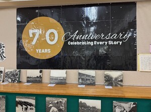 写真：70周年の展示室のようす