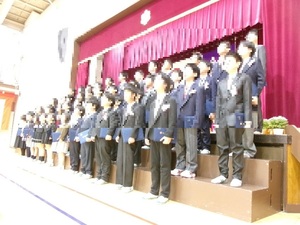 写真：卒業生の門出の言葉